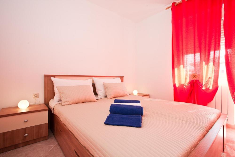 Apartments Melita Krk Town Kültér fotó