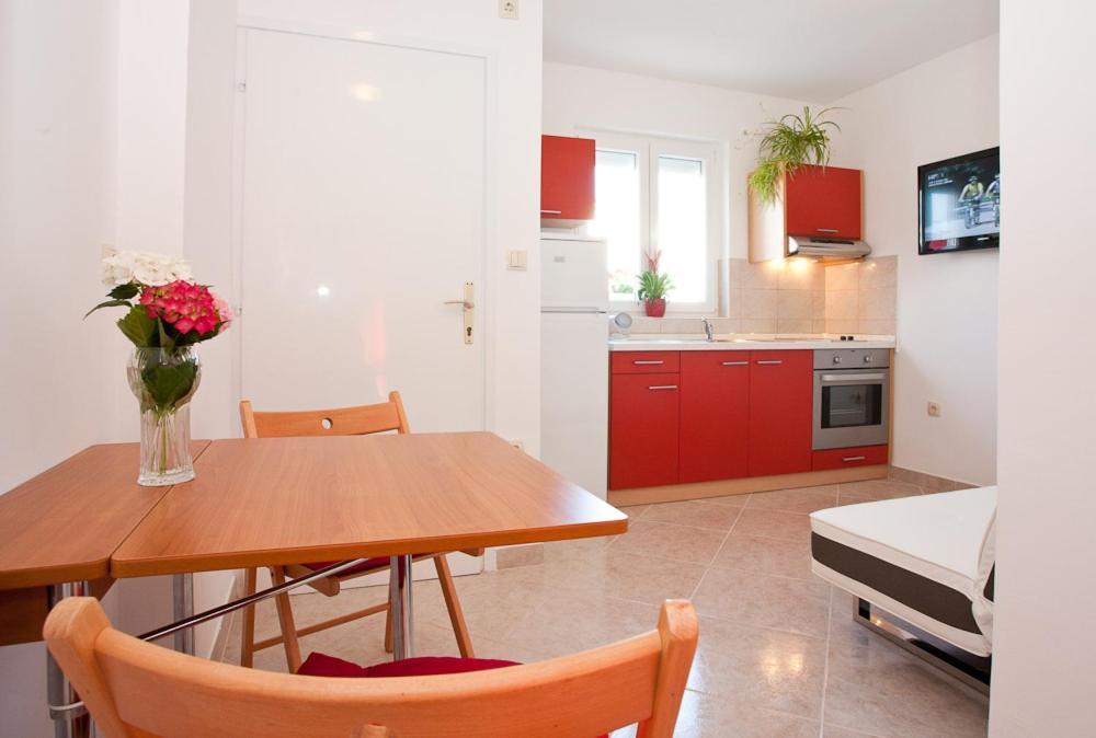 Apartments Melita Krk Town Kültér fotó